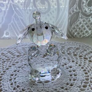 Elegant Crystal Elephant Figurine